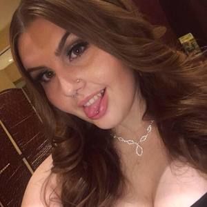 An artist just trying to keep afloat 💞🤷🏻‍♀️